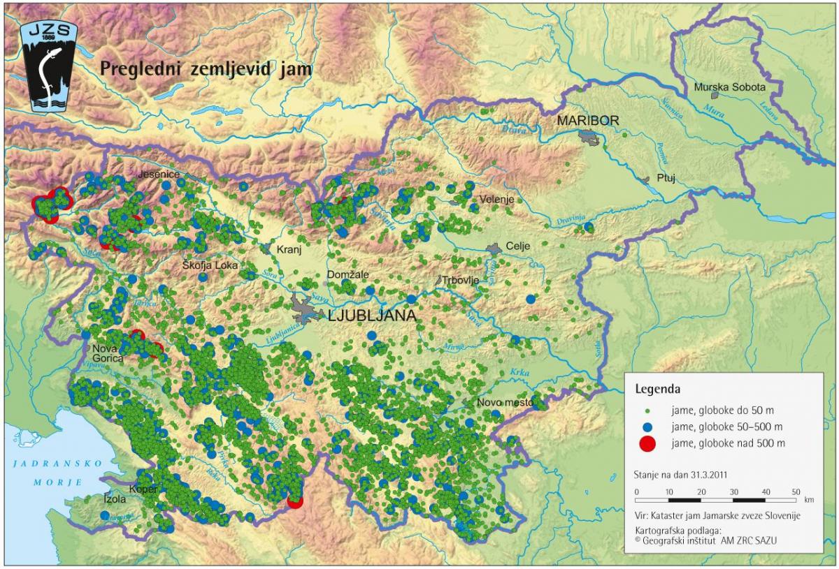 Mapa de les coves a Eslovènia